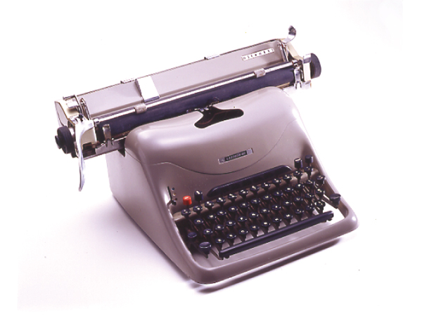 オリベッティ・コレクション│プロダクトデザイン [ METROCS ］