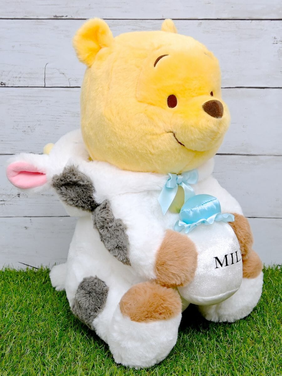ディズニーストア 干支 丑年 牛 うし プーさん ぬいぐるみ ディズニー