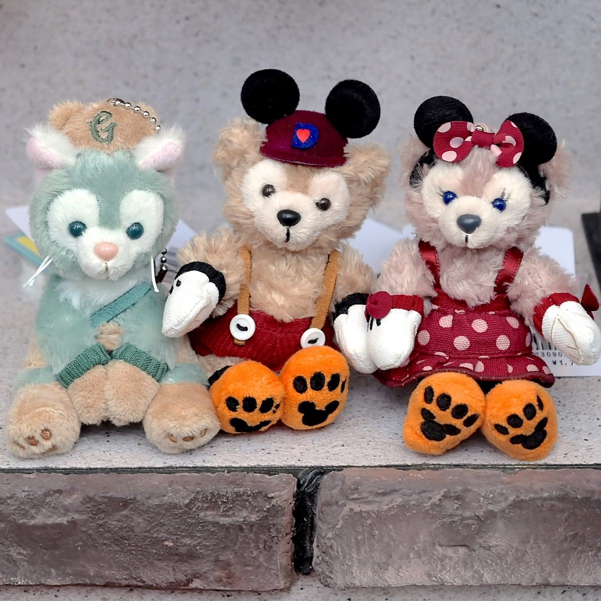 ダッフィー シェリーメイ ハロウィン ぬいぐるみバッジ 2体セット 公式