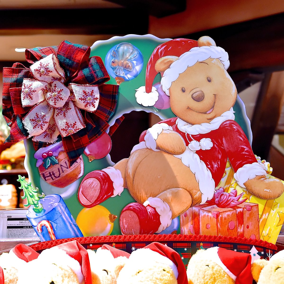 ふわもこなサンタ姿に癒される☆くまのプーさん”ディズニークリスマス