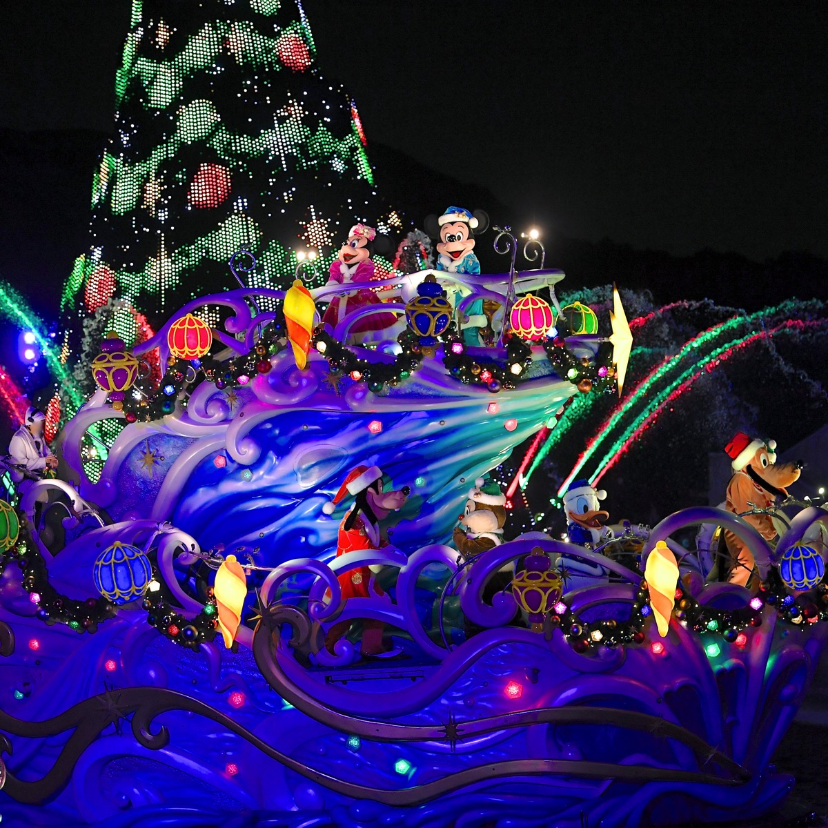 ジェラトーニ&ステラ・ルーも登場！東京ディズニーシー“クリスマス