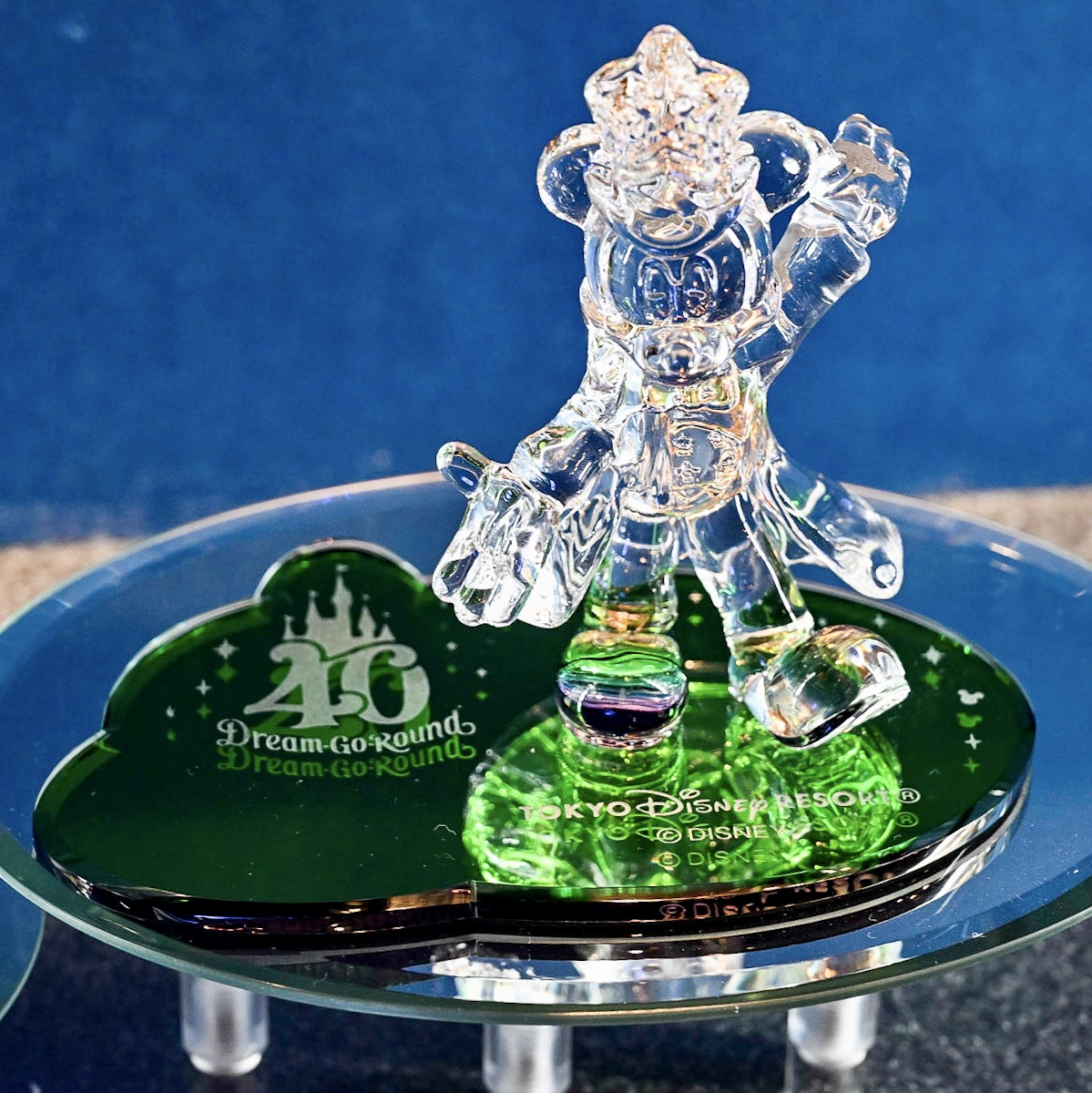 Mickey Mouseガラス製置物 Amazon.co.jp: The Bradford Exchange