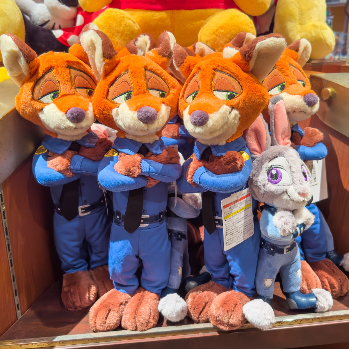 内袋未開封 ズートピア 2 警官 警察官 ポリス ニック ジュディ 2体 内