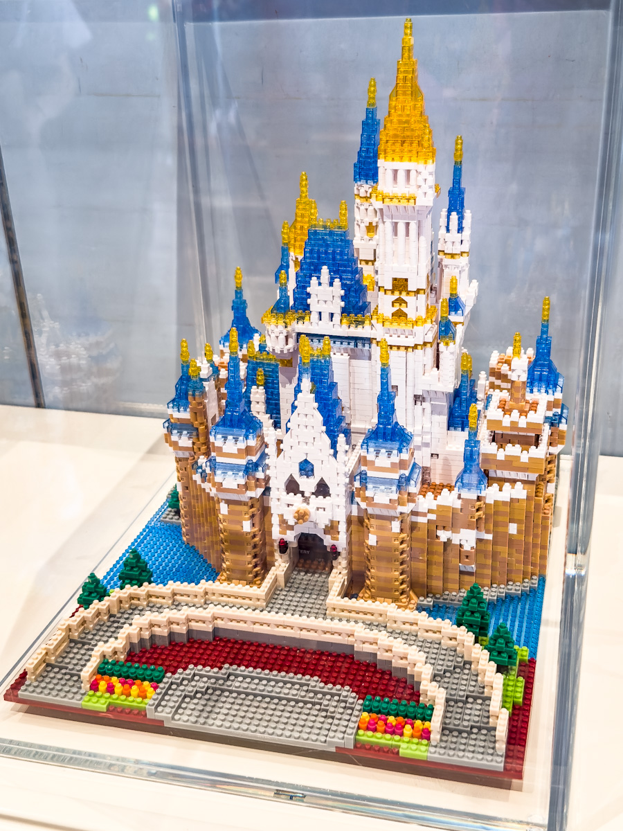 ディズニー シンデレラ城 ワンスアポンアタイム ナノブロック