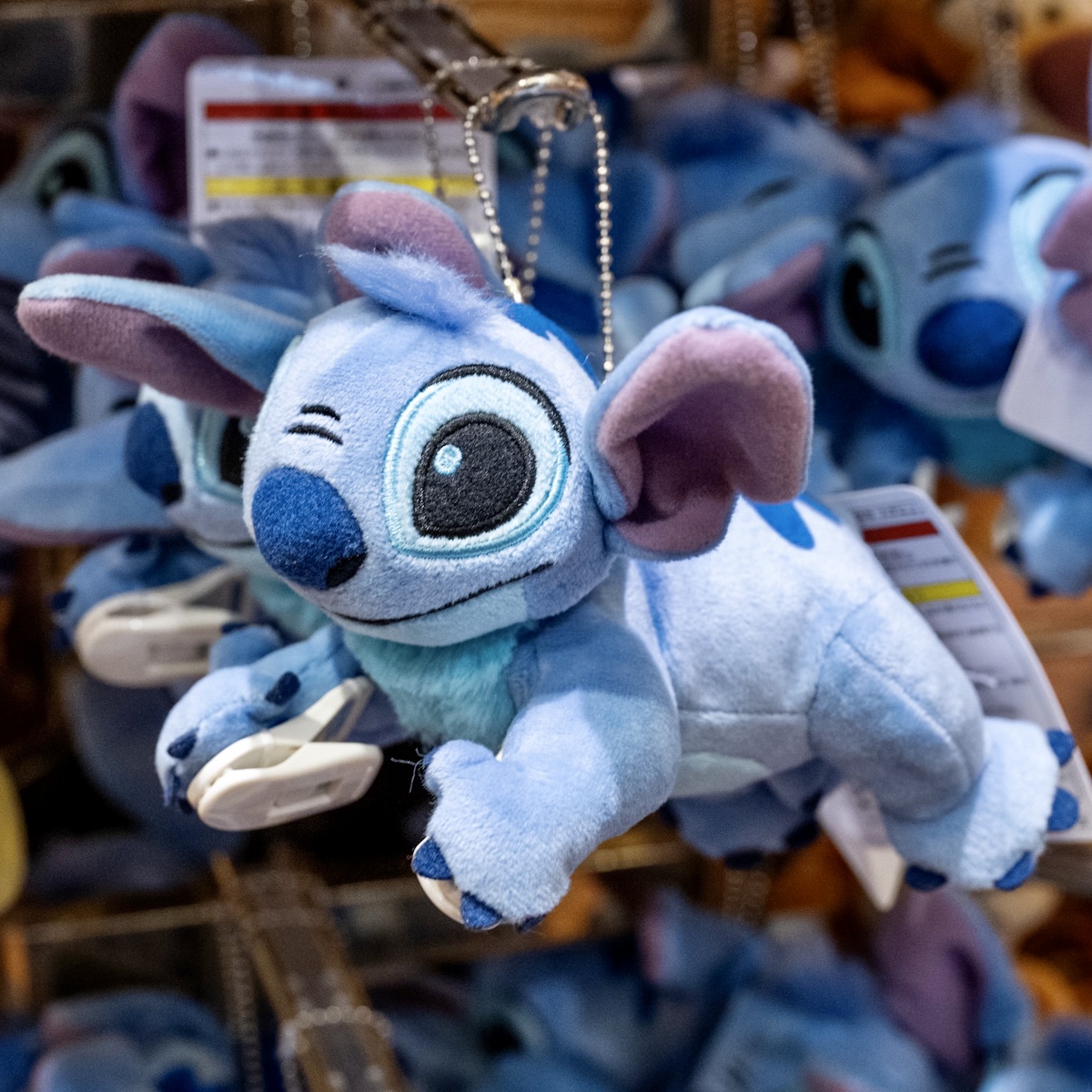 新品未使用】希少品スティッチ ぬいぐるみ 高さ23cm x 横22cm リロ