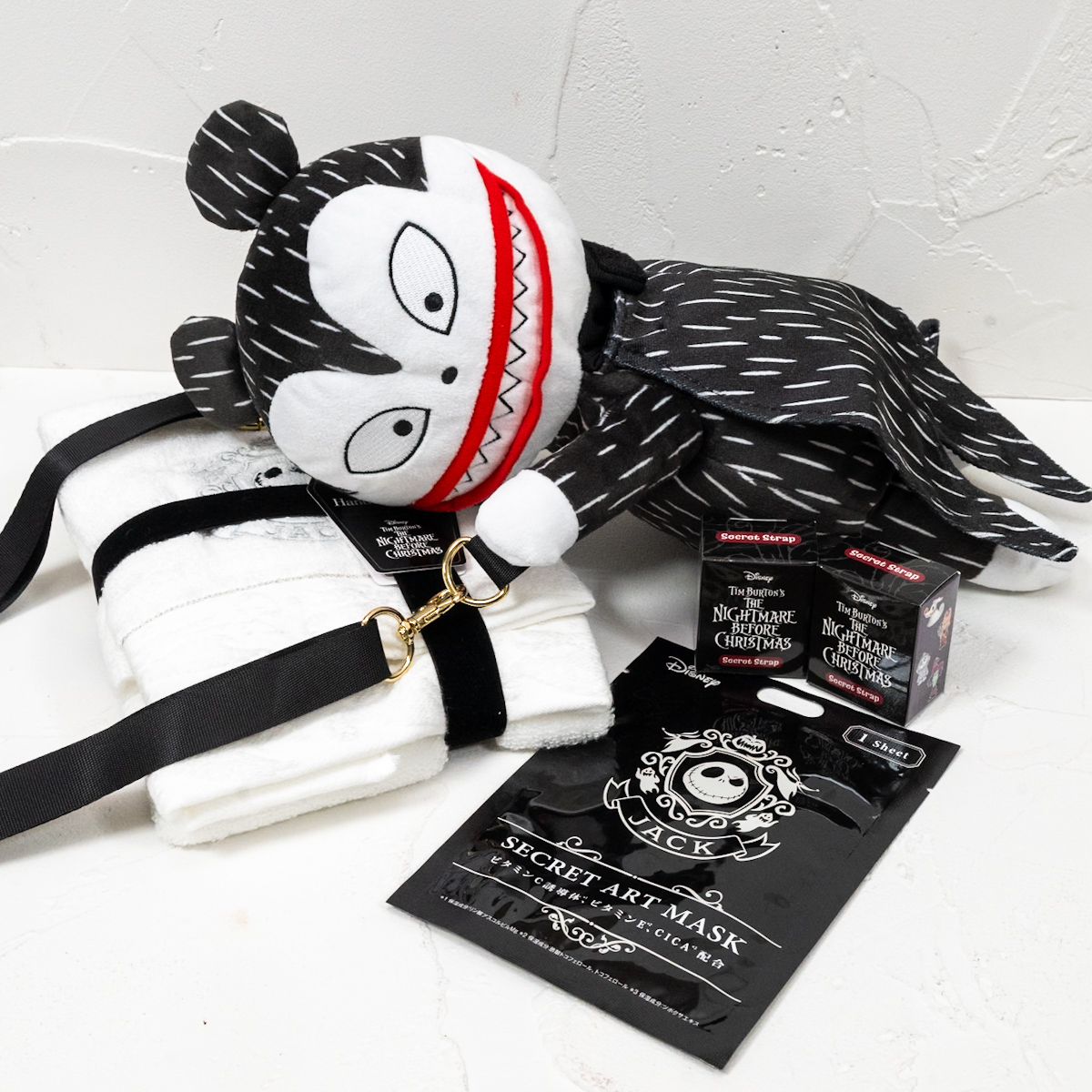 身につけグッズが豊富！ディズニーストア『ティム・バートン