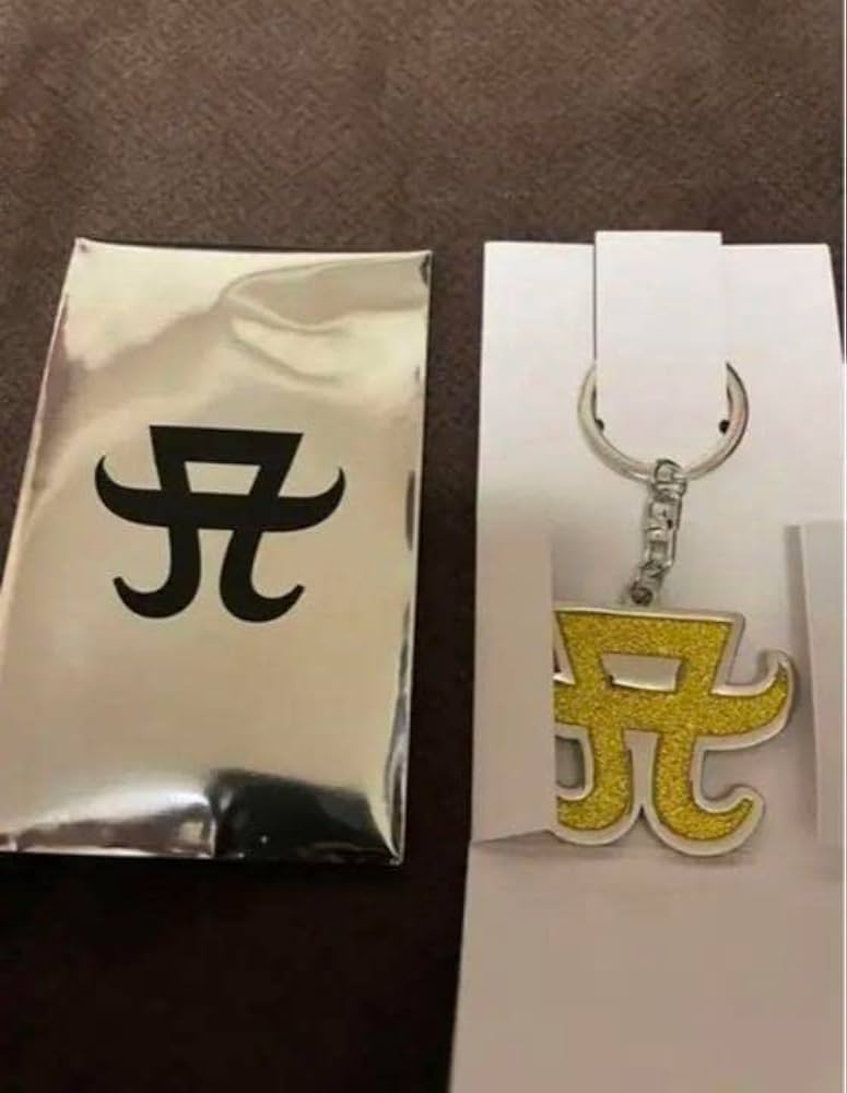 浜崎あゆみ グリッターAキーホルダー カウコン 【公式通販】