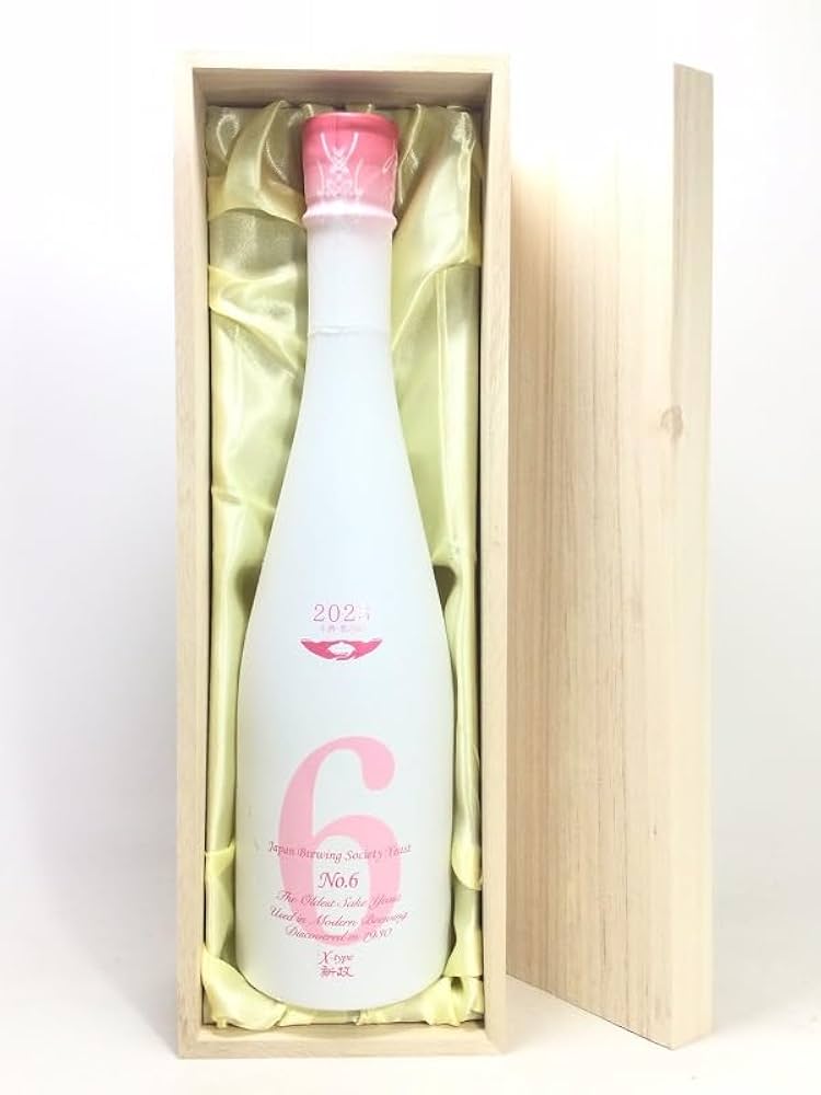 Amazon.co.jp: 新政 No.6 Xタイプ 720ml 桐箱入り : 食品・飲料・お酒