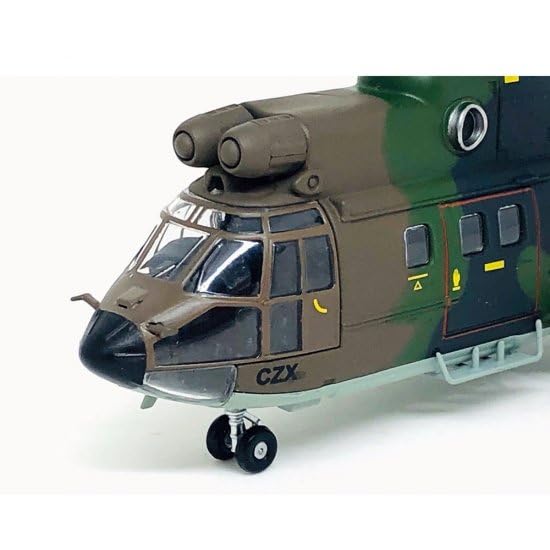 AS332L1 SUPER PUMA 1:72 スケールモデル AS332L1 SUPER PUMA 1:72