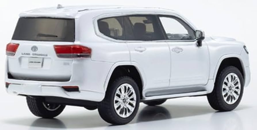 あきら オフロードRCカー ホワイト SUVデザイン あきら様専用 オフ