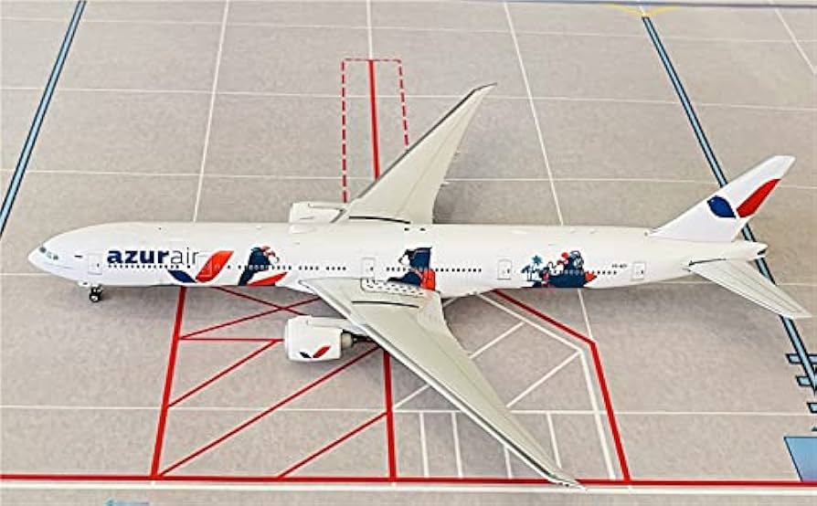 Amazon.com: Phoenix Azur AIR for Boeing 777-300ER VQ-BZY 1?400