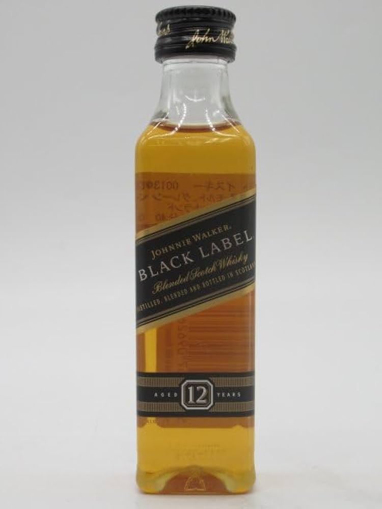 Amazon.co.jp: ジョニーウォーカー 12年 ブラックラベル (ジョニ黒