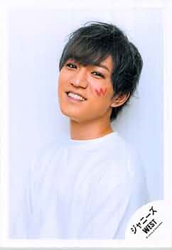 神山智洋 ジャニーズWEST WEST. 公式写真 ① ソロ 個人のみ 神山智洋