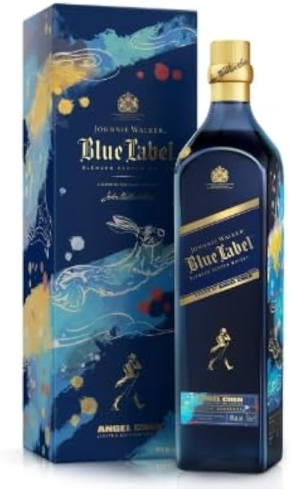 Amazon.co.jp: ジョニーウォーカー ブルーラベル イヤー オブ ザ