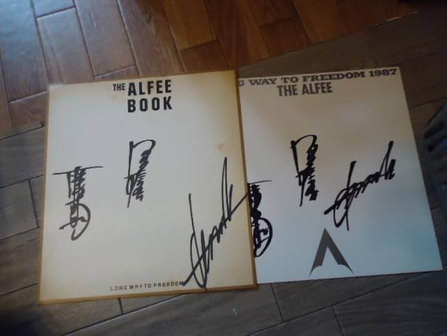 年代物・レア】THE ALFEE アルフィー 1981年 直筆サイン 年代物・レア