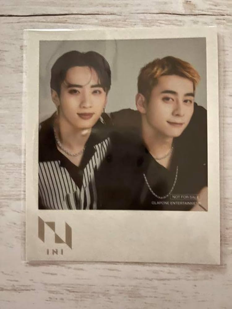 許豊凡 フェンファン INI 直筆 サイン チェキ Amazon.co.jp: INI 西洸人