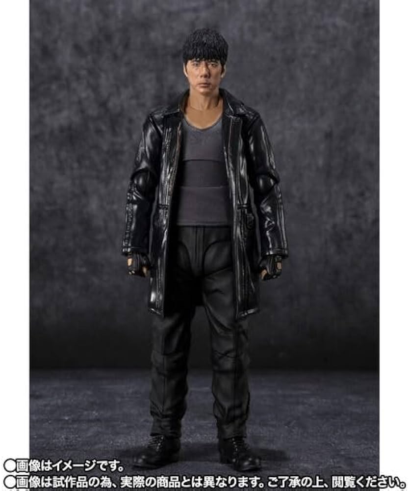 Amazon.co.jp: S.H.Figuarts 南光太郎 （ 仮面ライダーBLACK SUN