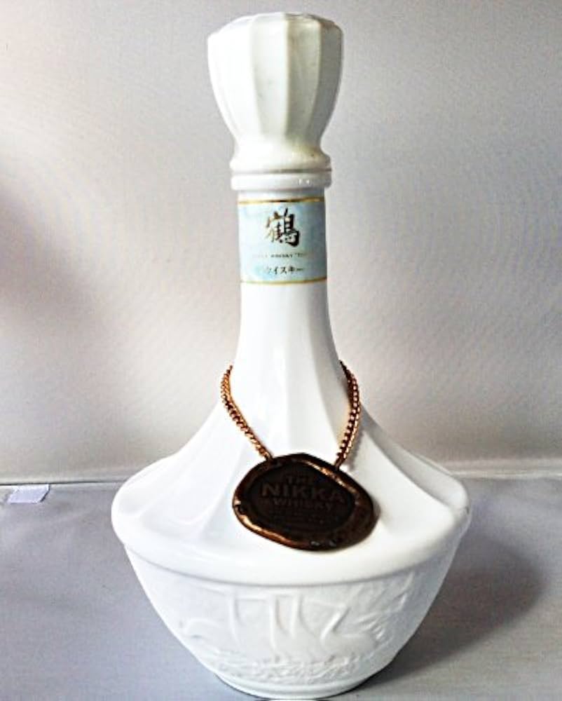 Amazon.co.jp: ニッカウイスキー 鶴 白瓶 【10年 古酒】 陶器 43度