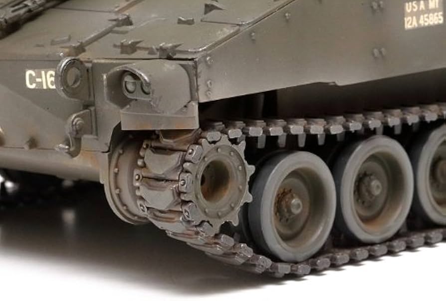 Amazon | タミヤ 1/35 イタレリシリーズ No.13 アメリカ陸軍 M109 自走