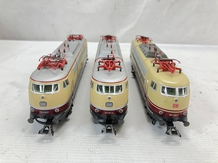 märklin Zゲージ 電気機関車 BR103、Eurofima客車セット märklin Z