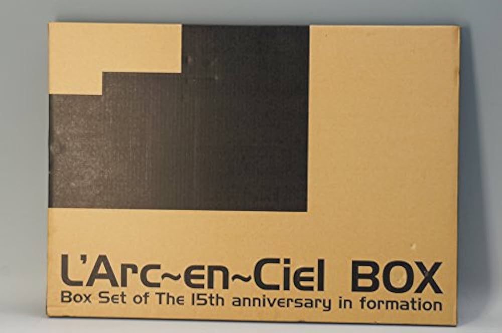 Amazon.co.jp: L'arc-en-Ciel 結成15周年写真集 BOX CHRONICLE ラルク