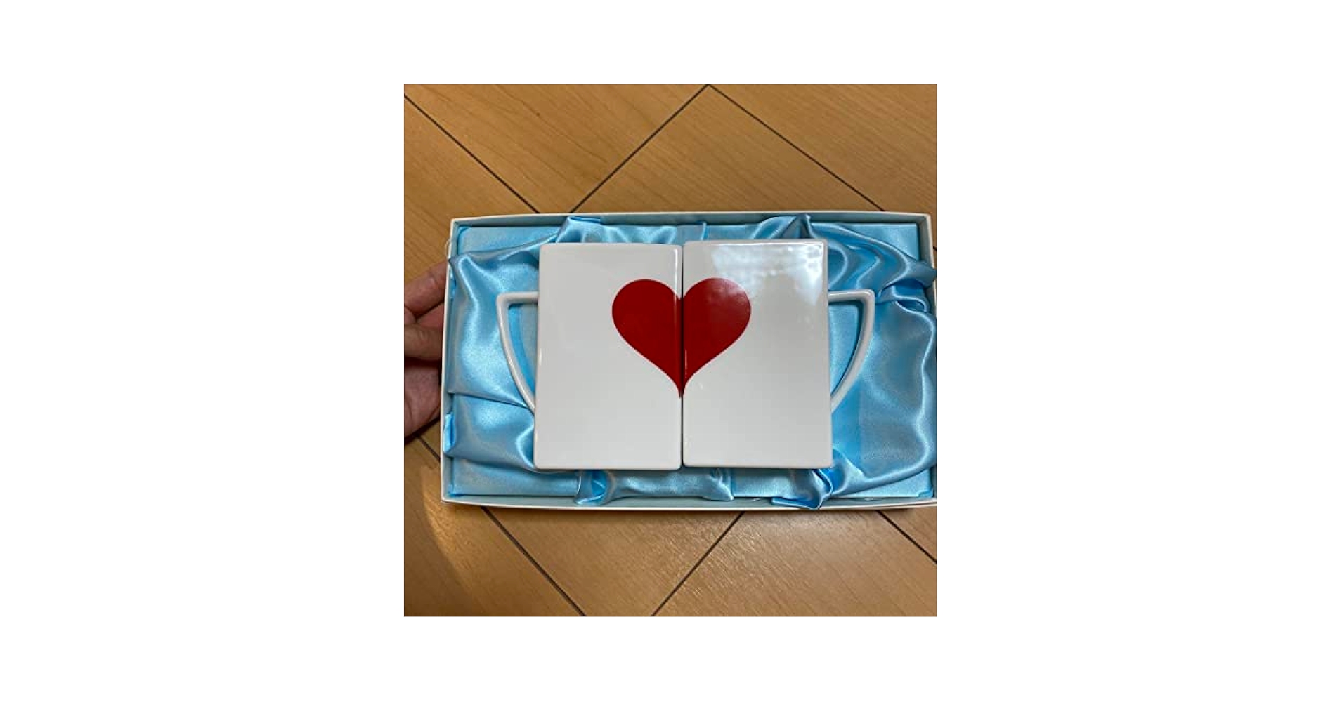 小室哲哉♡KEIKO結婚式引き出物