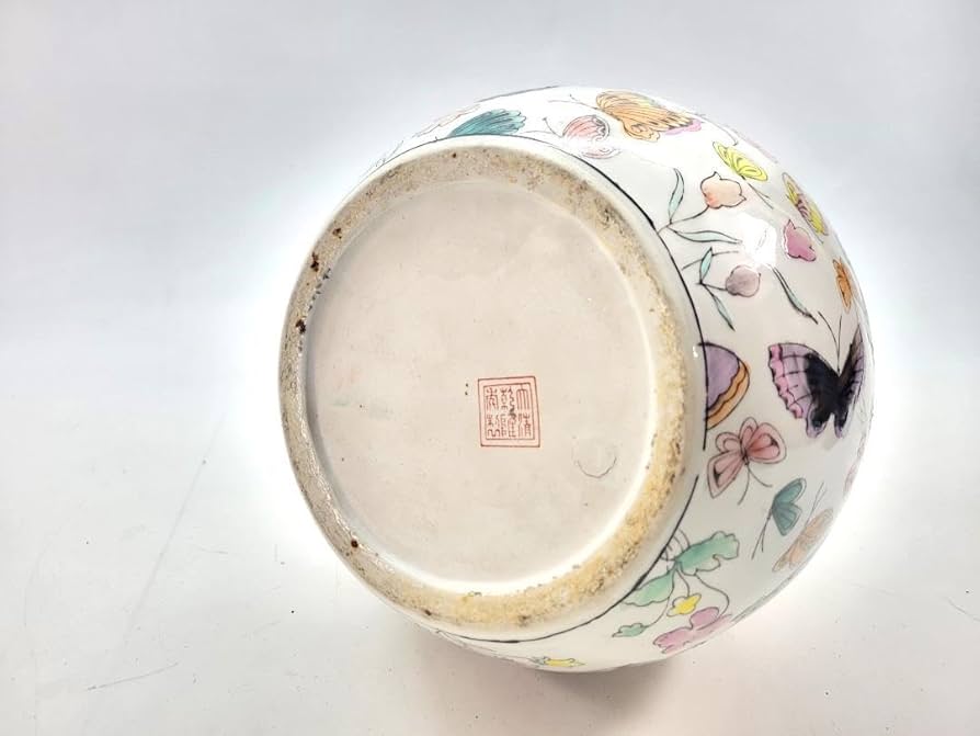 Amazon.co.jp: コレクション大清乾隆年製款 粉彩 百蝶瓶 中国美術 工芸