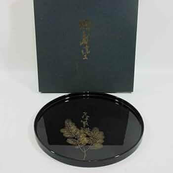 Amazon.co.jp: □輪島塗 前古孝人 木製本漆 『沈金松紋丸盆』 24cm