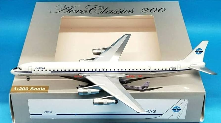 Amazon.com: Aero Classics Douglas DC-8-61 Pluna 5N-HAS 1/200