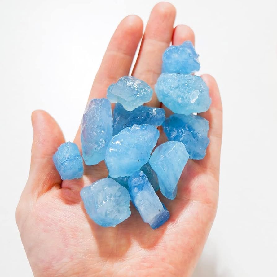 アクアマリン宝石鉱物標本