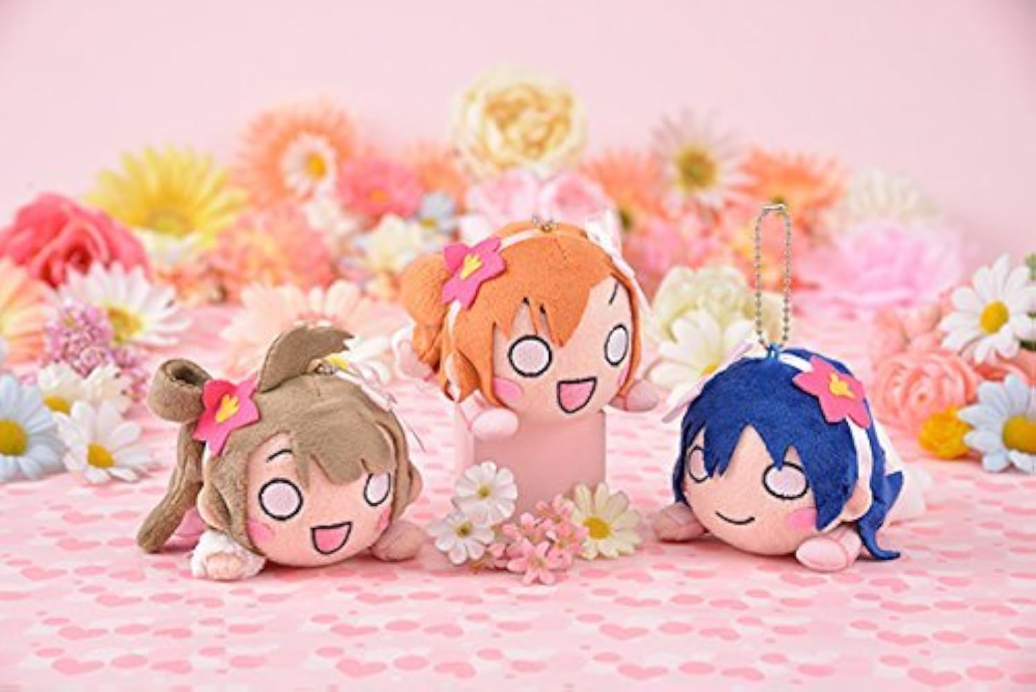 ラブライブ！サンシャイン!!』Aqoursメンバーがキーチェーン ラブ