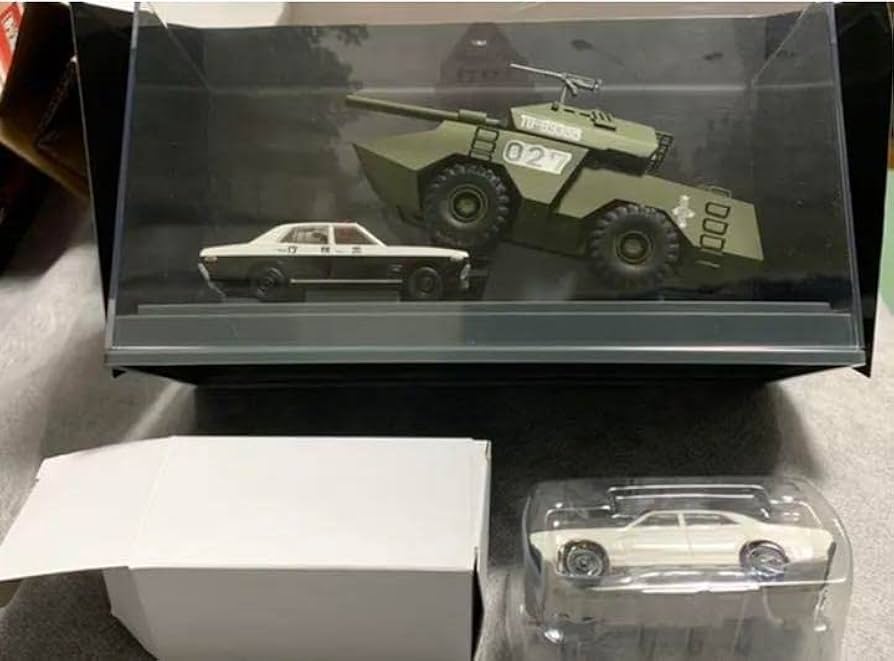 トミカリミテッドヴィンテージ 西部警察 LADY BIRD 多目的装甲車