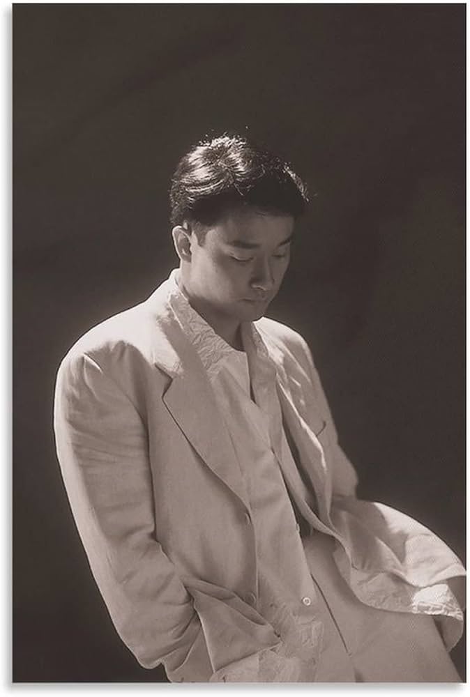 Amazon.co.jp: レスリーチャン 1956年香港生まれ。中国の男性歌手