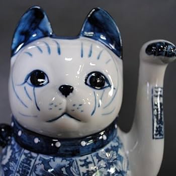 Amazon.co.jp: 瀬戸焼 招き猫 日本製 染付猫磁器ホワイト柄(中) 23.5