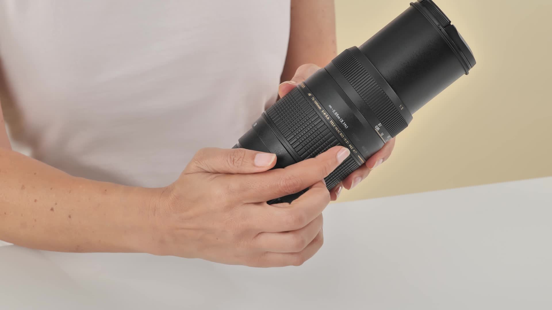 Zoom Tamron - AF 70-300mm F/4-5,6 Di LD IF Macro 1/2 - Monture