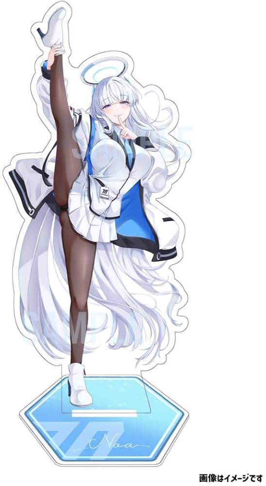 Amazon.co.jp: 生塩ノア アクリルスタンド ブルアカ : ホーム