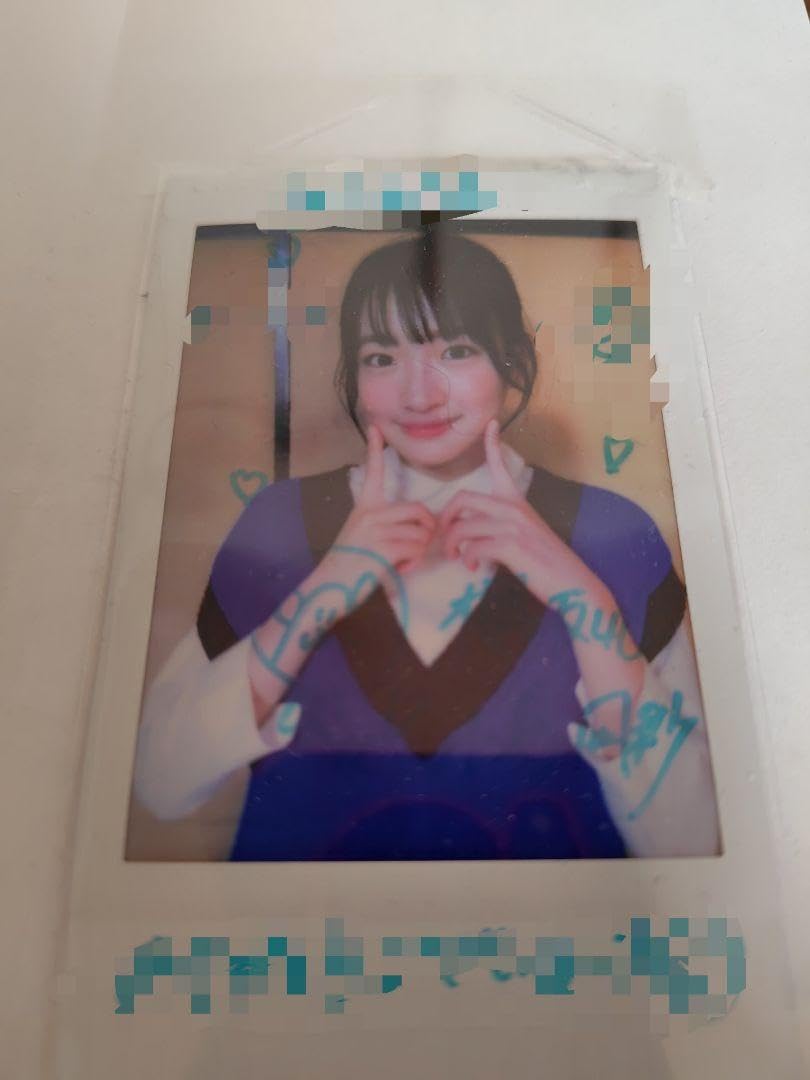 ヴ*ル様 櫻坂46 小島凪紗直筆サイン入り生写真