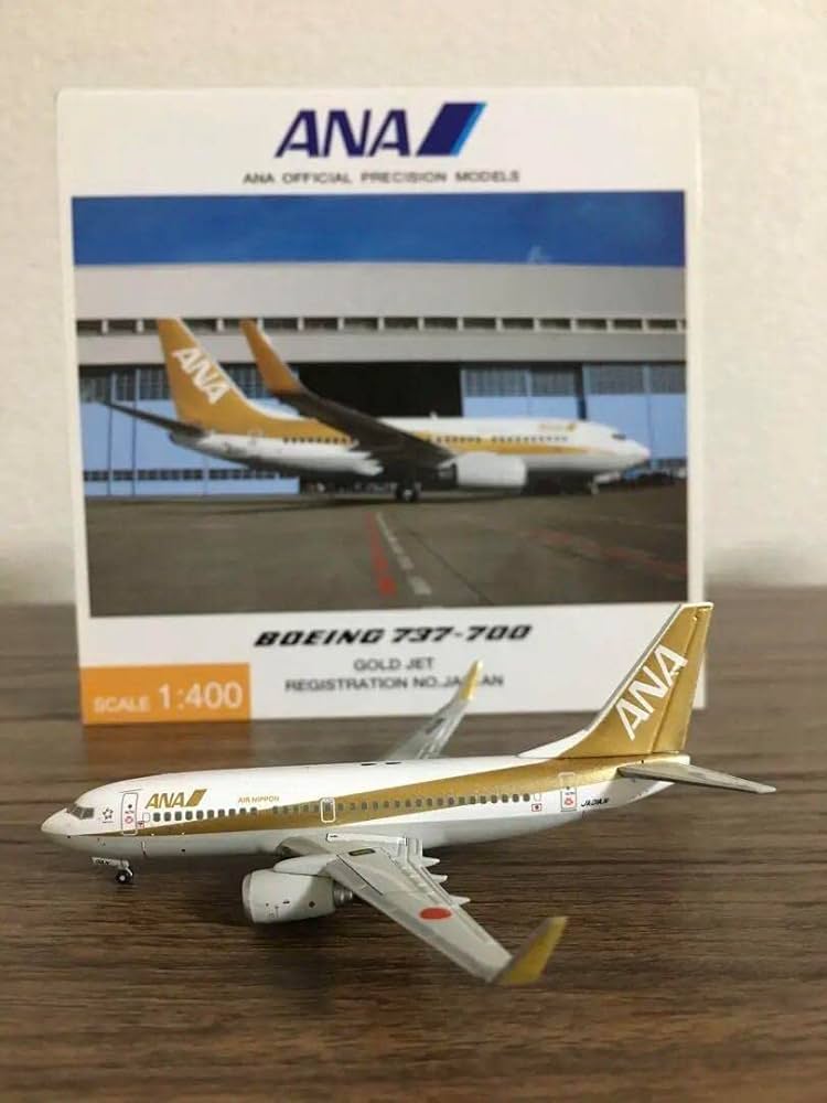 Amazon.co.jp: ANA ボーイング737-700 金鯱ジェット 全日空商事製 1400