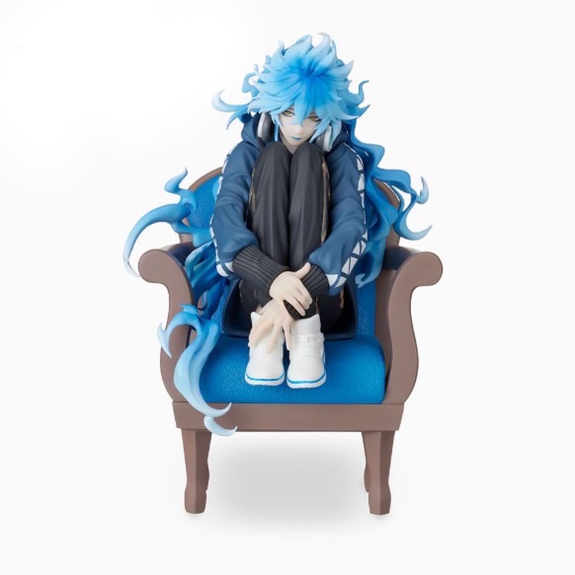 ツイステ イデア フィギュア 特典付き Amazon.co.jp: ツイステッド