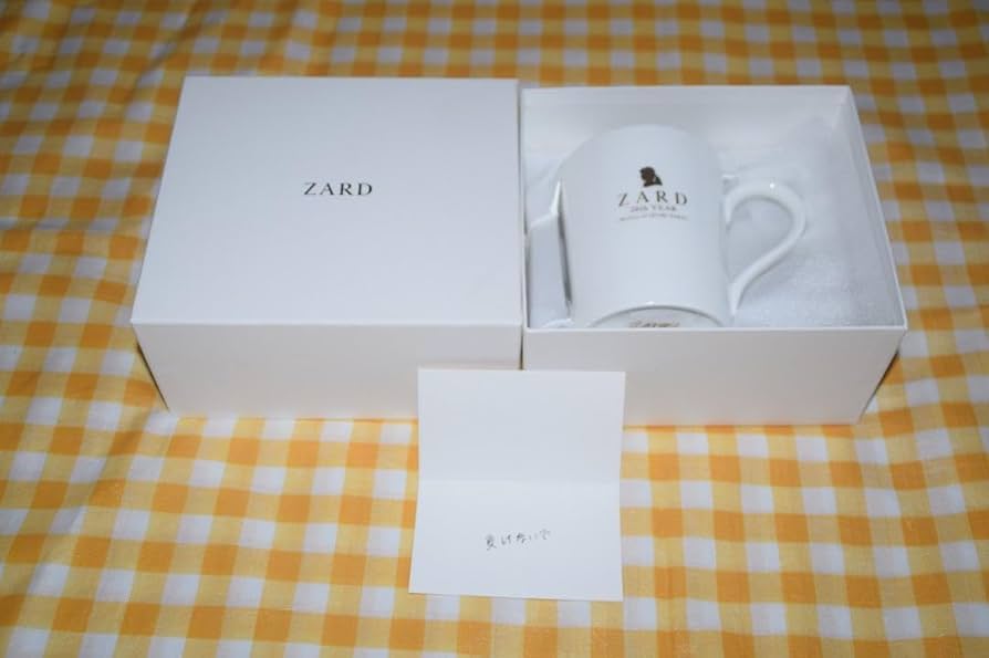 坂井泉水 ZARD マグカップ 坂井泉水 ZARD マグカップ ソーサー付き