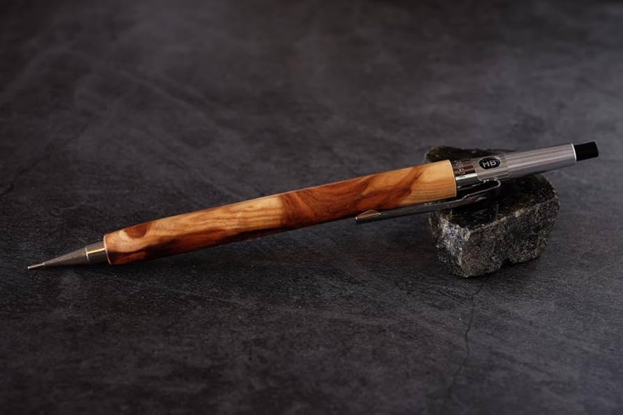 高村杢工房PG5木軸カスタムシャープペンシル0078 花梨瘤 - メルカリ