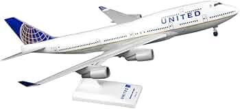 Amazon.com: Daron Skymarks United 747-400 Post Co Merge Model Kit