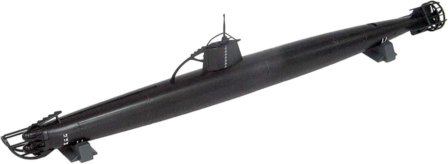 Amazon | ファインモールド 1/72 日本海軍 特殊潜航艇 甲標的甲型