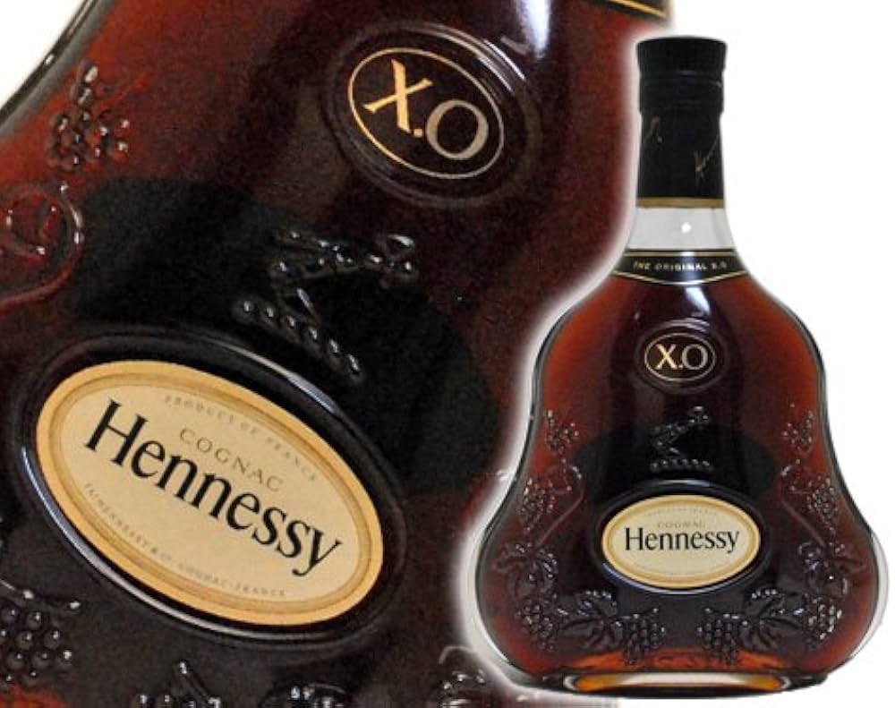 Amazon.co.jp: ヘネシー XO 700ml 40度 正規品 箱なし : 食品・飲料・お酒