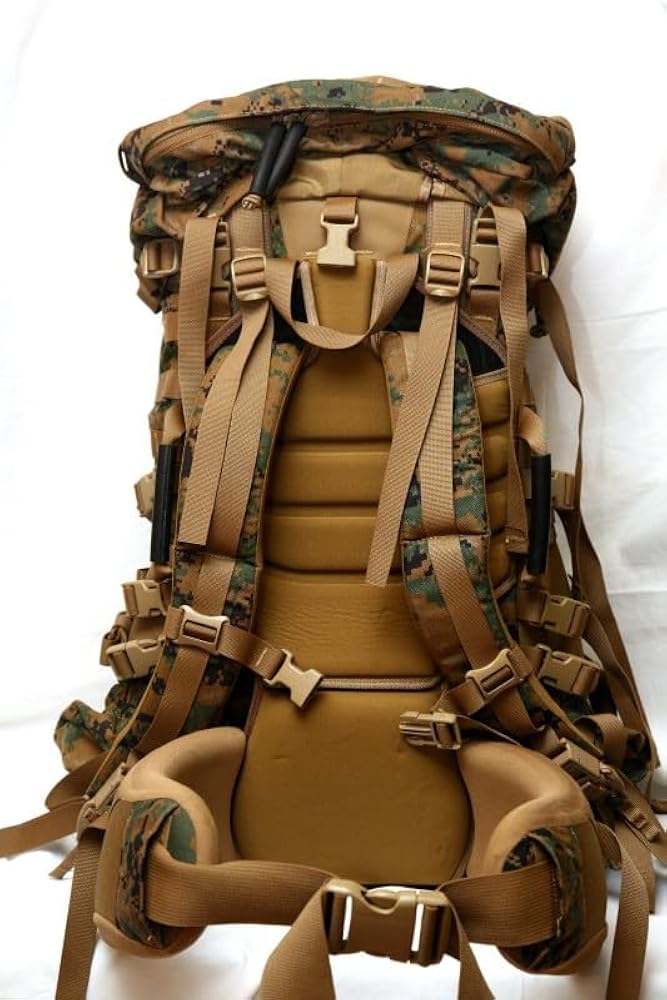 Amazon.co.jp: 米軍海兵隊 USMC最新型大型リュックサック : ファッション