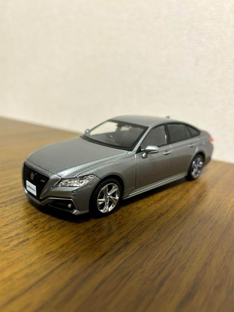 トヨタ クラウン RS Advance ミニカー ② 1L5 プレシャスメタル トヨタ