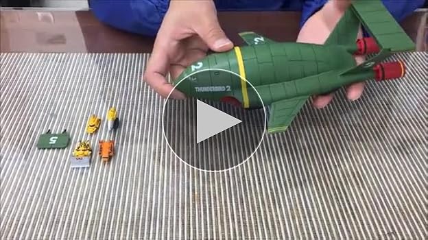 海洋堂 サンダーバード2号 別サイズ機種つき 海洋堂 サンダーバード2号