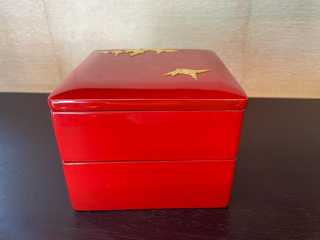 輪島塗】御重 漆器 二段重箱 金箔装飾 輪島塗】御重 漆器 二段重箱