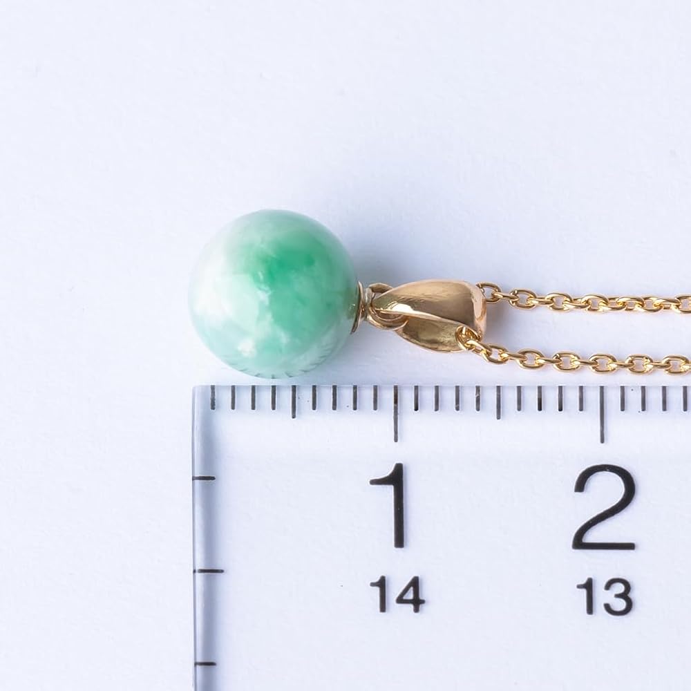Amazon | 糸魚川天然翡翠 8mm玉 淡緑 K18 ゴールドペンダントトップ