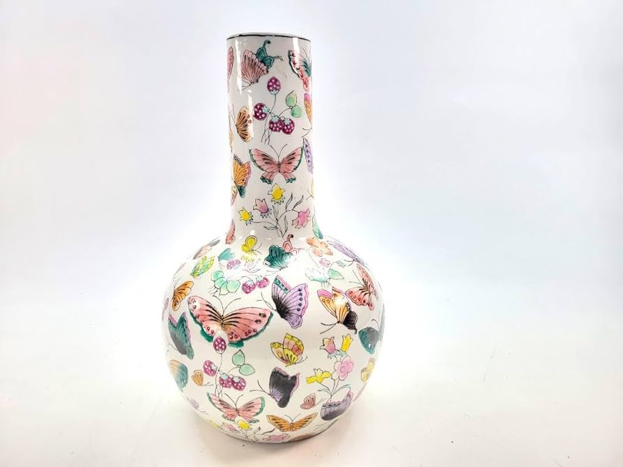 中国 大清乾隆年製銘 粉彩花卉胡蝶紋扁瓶 送料込み